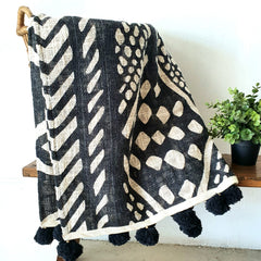 Black & Natural Abstract Pattern Cotton Throw with Tassels or Pompons | 125×195cm