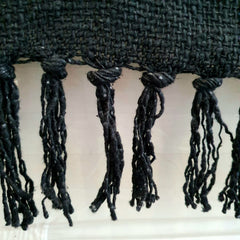 Black Raw Cotton Throw with White Stitch Pattern and Soft Fringe | 130×200cm