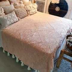 Peach Cotton Throw with Zigzag Stitch Design and Natural Tassels | 125×195cm