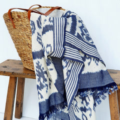 Traditional Blue & White Woven Throw with Fringe | 120×240cm