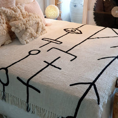 Black & White Cotton Throw with Arrow and Line Pattern | 240×125cm
