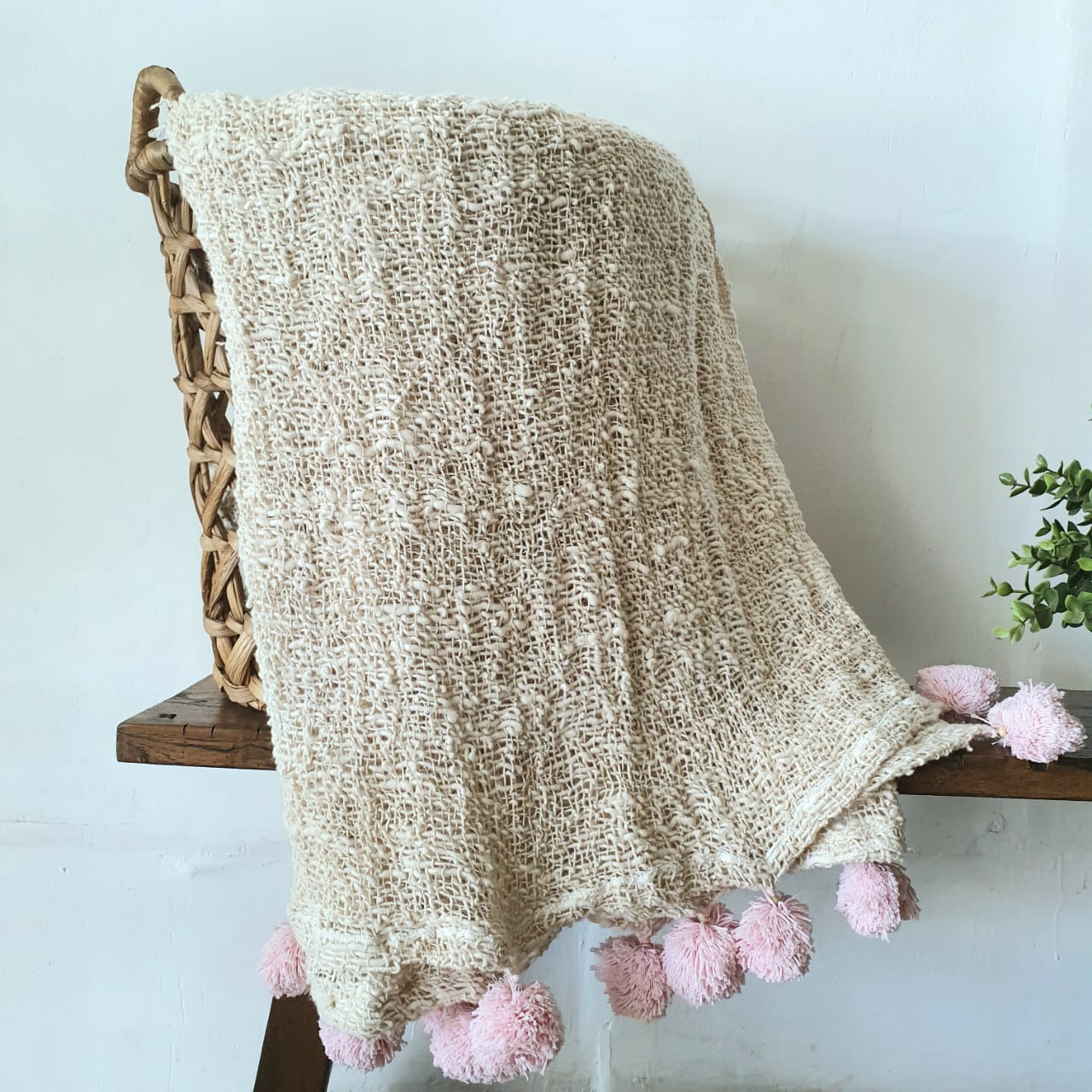 Loose Weave Natural Cotton Throw with Tassels or Pompoms | 130×220cm