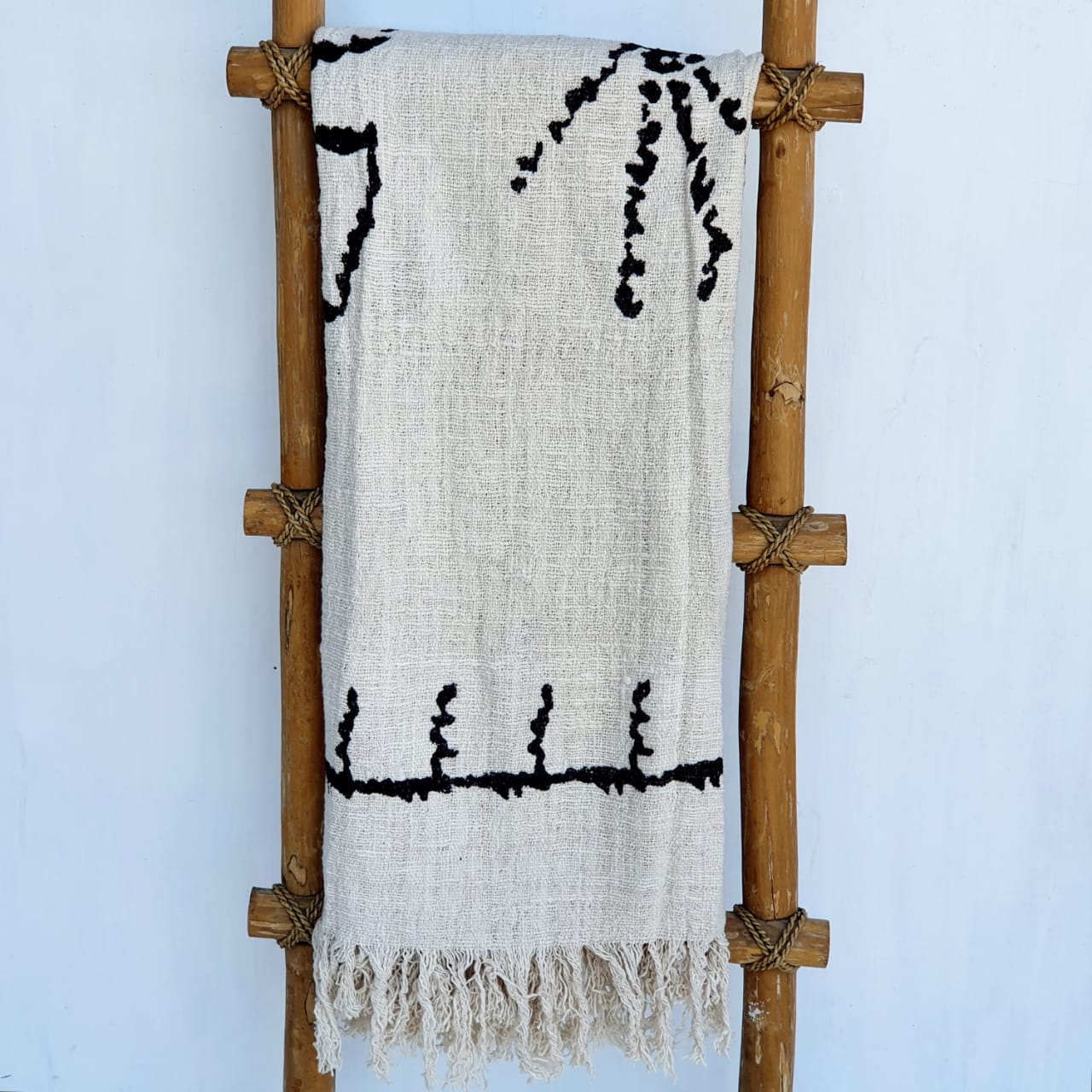 Black & White Abstract Pattern Cotton Throw with Fringe | 240×125cm