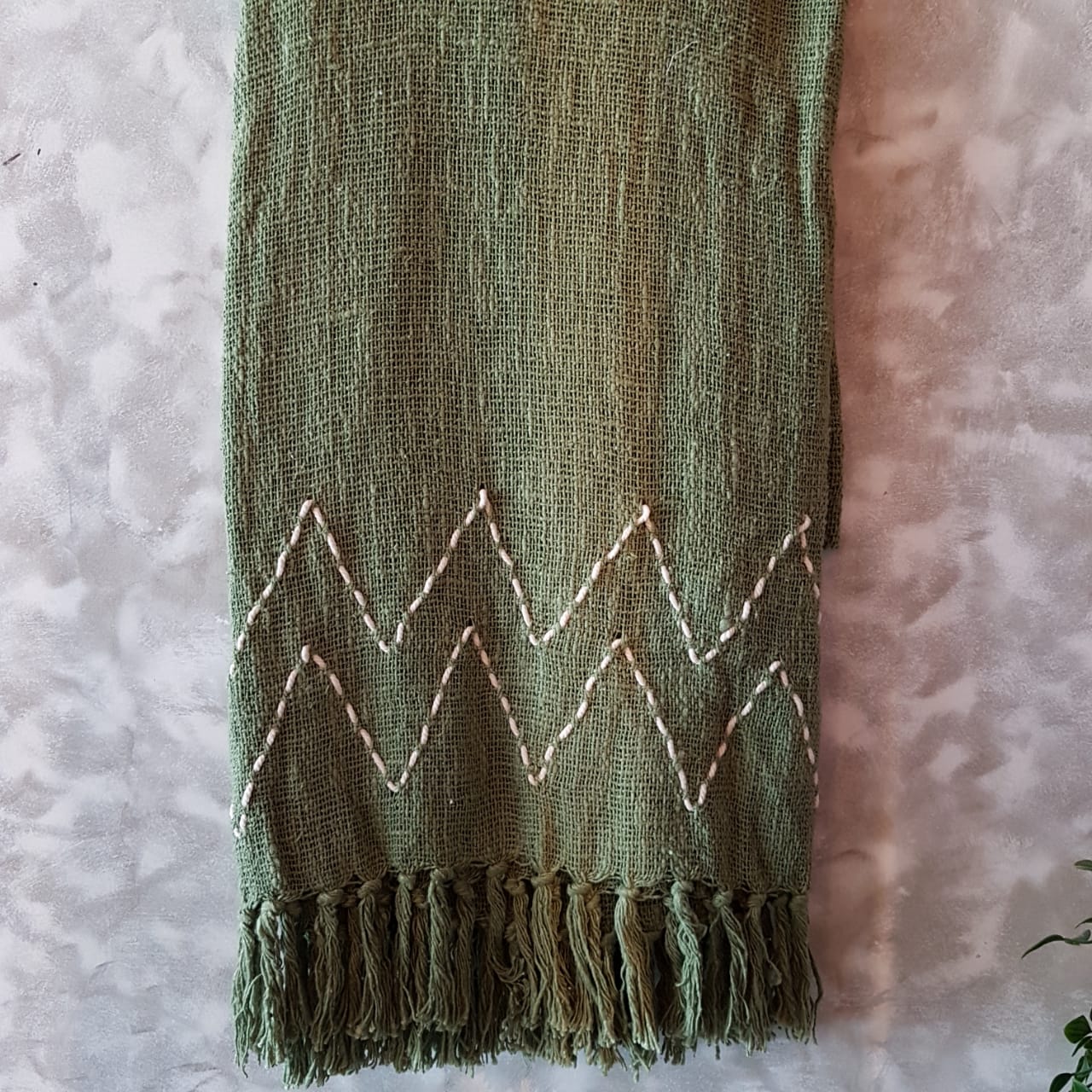 Soft Green Raw Cotton Throw with White Stitch Pattern | 140×200cm Breathable Cotton Blanket for Sofa & Bed