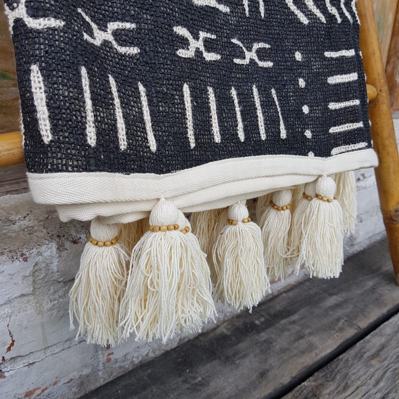 Natural Cotton Throw with Abstract Motif and Beaded Tassels | 145×216cm