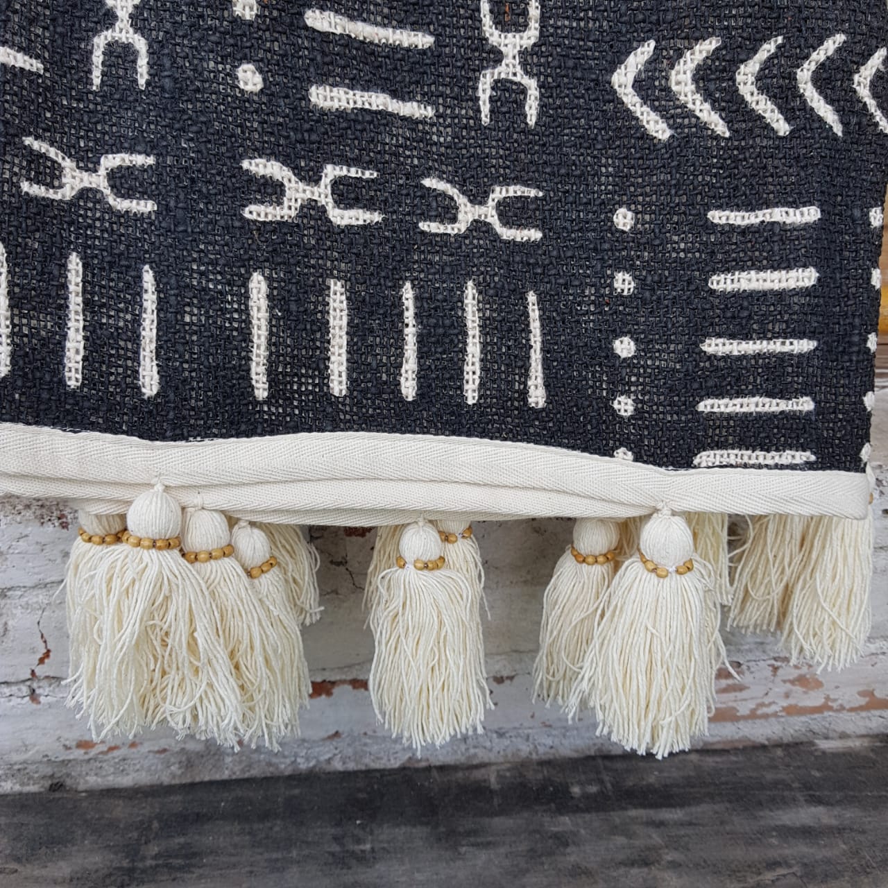 Natural Cotton Throw with Abstract Motif and Beaded Tassels | 145×216cm